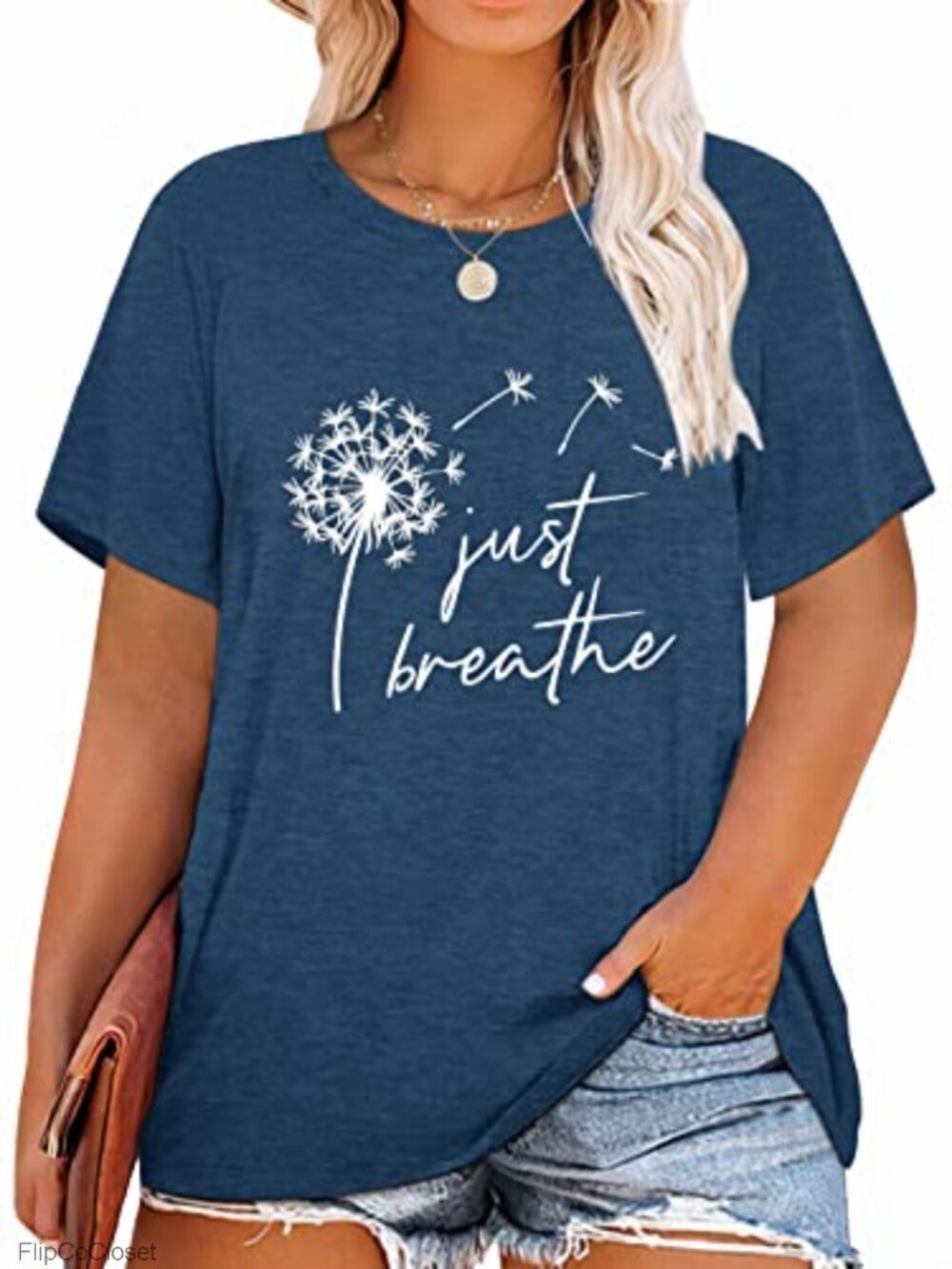 Plus Size Dandelion Graphic Tee Short Sleeve Relaxed Fit Women's Top